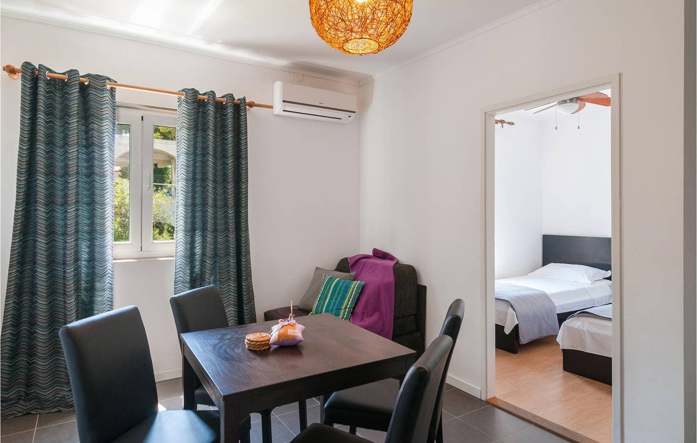 Foto 4 von 15: Gemütliche 1-Zimmer-Wohnung mit Terrasse, 400 m zum Strand und kostenlosen Parkplätzen