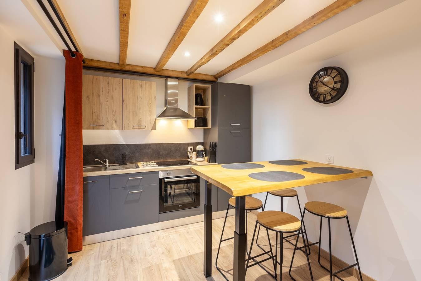 Foto 5 von 11: Ferienwohnung für 4 Personen mit Terrasse
