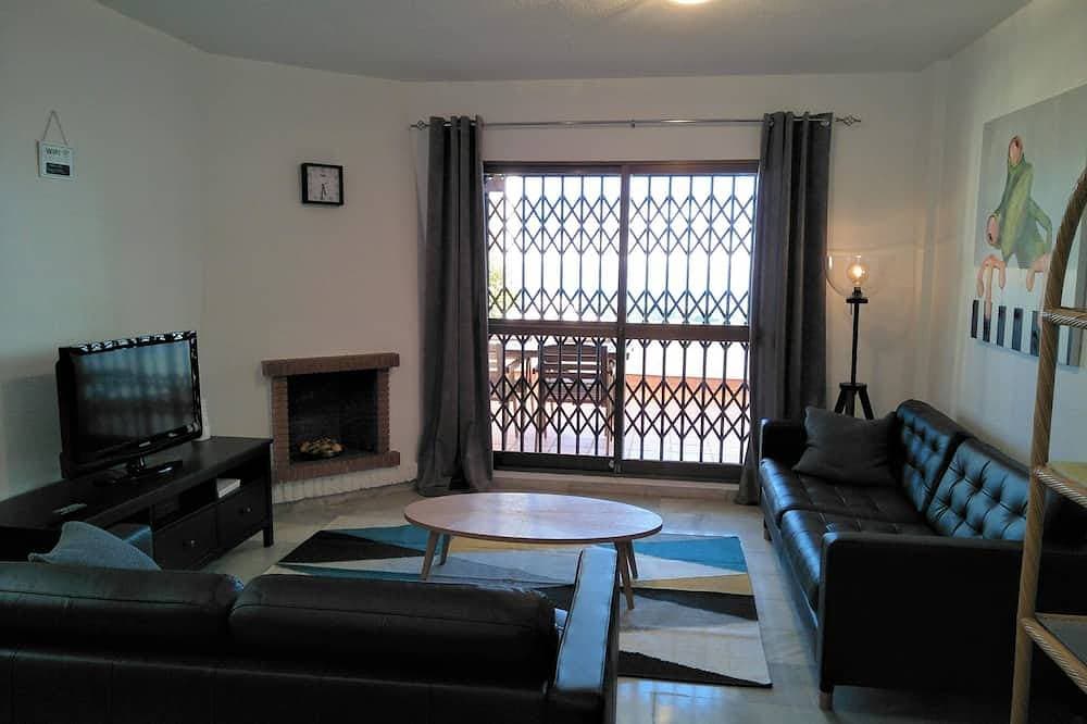 Foto 13 von 30: Apartment mit herrlichem Meerblick, exzellenten Einrichtungen, beheiztem Innenpool