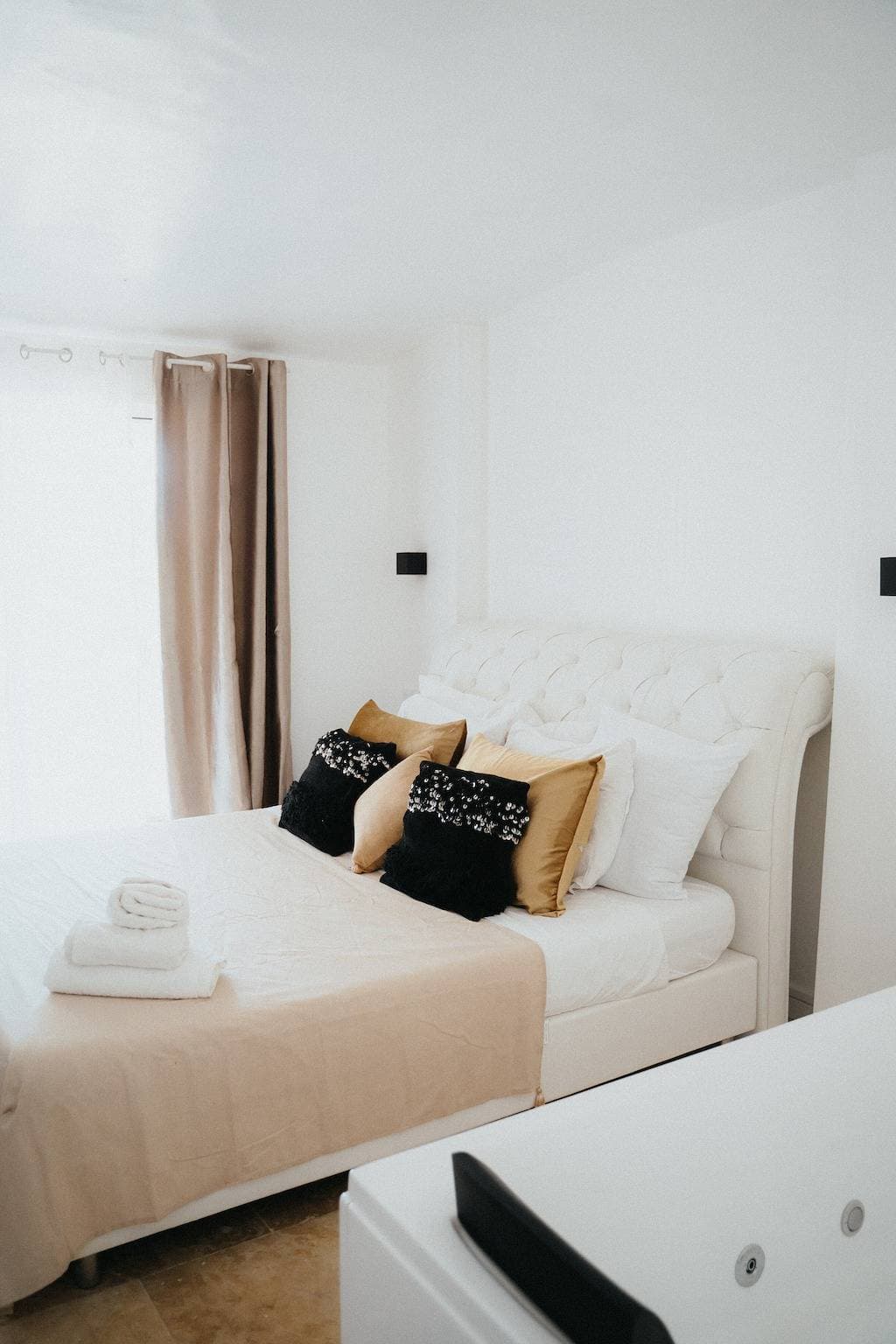 Foto 12 von 23: Pension 'La Suite Love' mit Bergblick, Wi-Fi und Klimaanlage