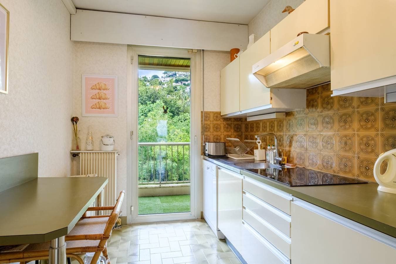 Foto 7 von 19: Appartement Costebelle - 3 étoiles - Welkeys