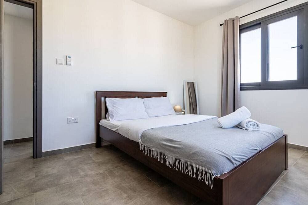 Foto 9 von 30: Maryam's 2-Br Apt Facing Larnaca Harbor W/ Pool