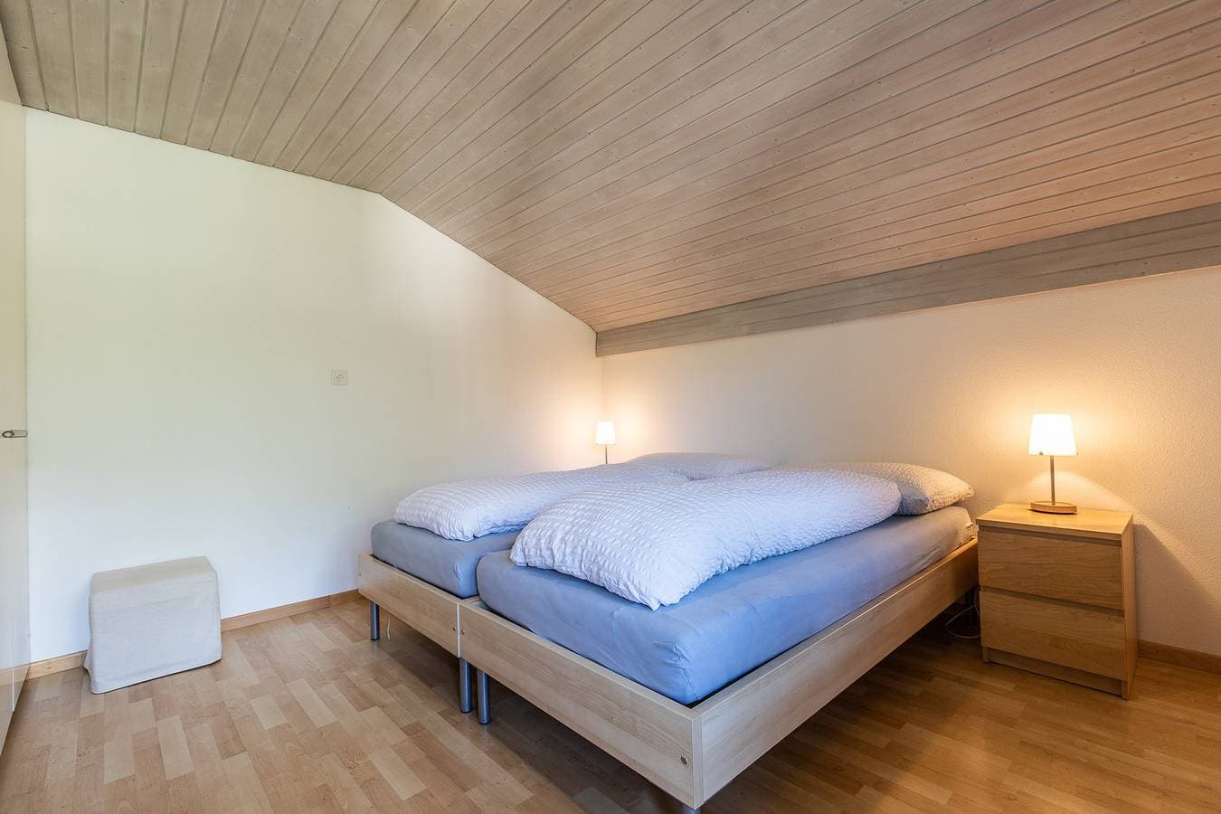 Foto 3 von 20: Chasa Buorcha: Renovierte, aussergewöhnliche 1.5-Zimmer-Dachwohnung mit grossem Panorama-Balkon