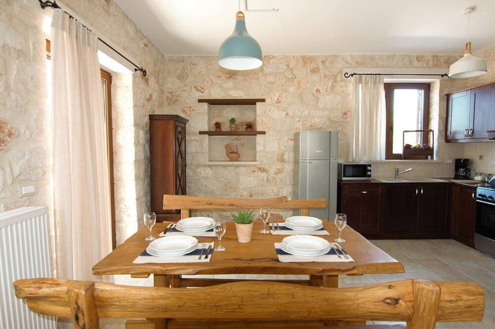 Foto 8 von 10: Rosemary Cottage, Lioriza Houses Zakynthos