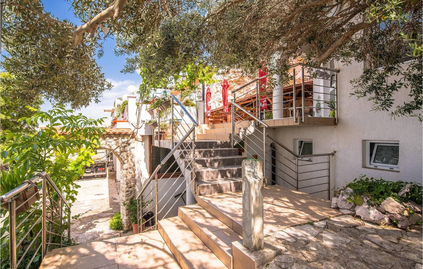 Foto 5 von 23: Charmantes Apartment am Meer mit Terrasse, WLAN und Zugang zum Surfen