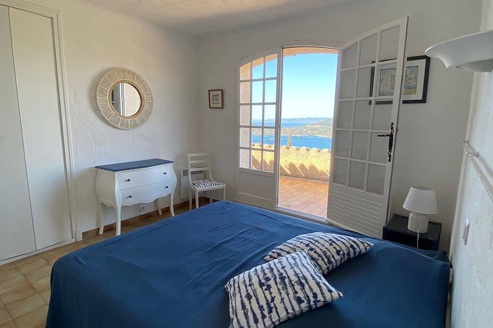 Foto 3 von 30: Villa for 10 people - swimming pool - 180° panoramic view - 5 air-conditioned bedrooms