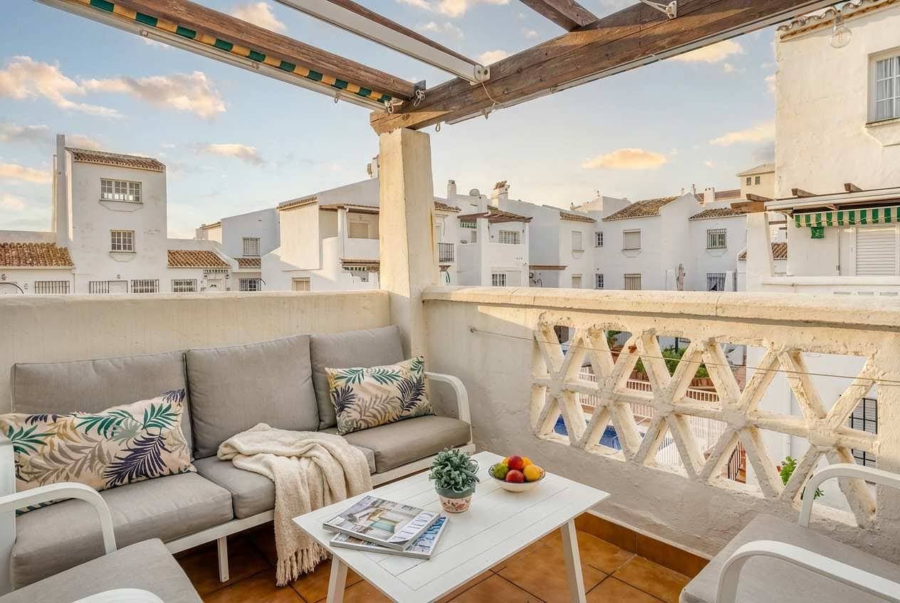 Foto 7 von 30: Beachfront Apartment w/ Pool & Golf Access - La Duquesa