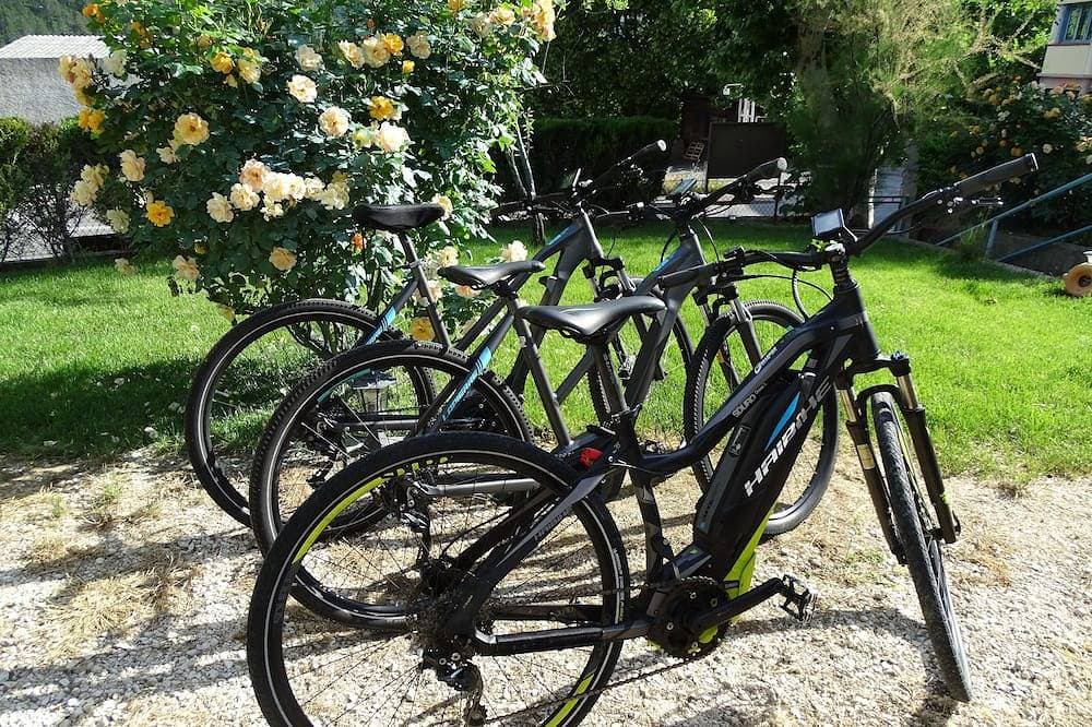 Foto 5 von 7: Room 1 - \"Le Robion