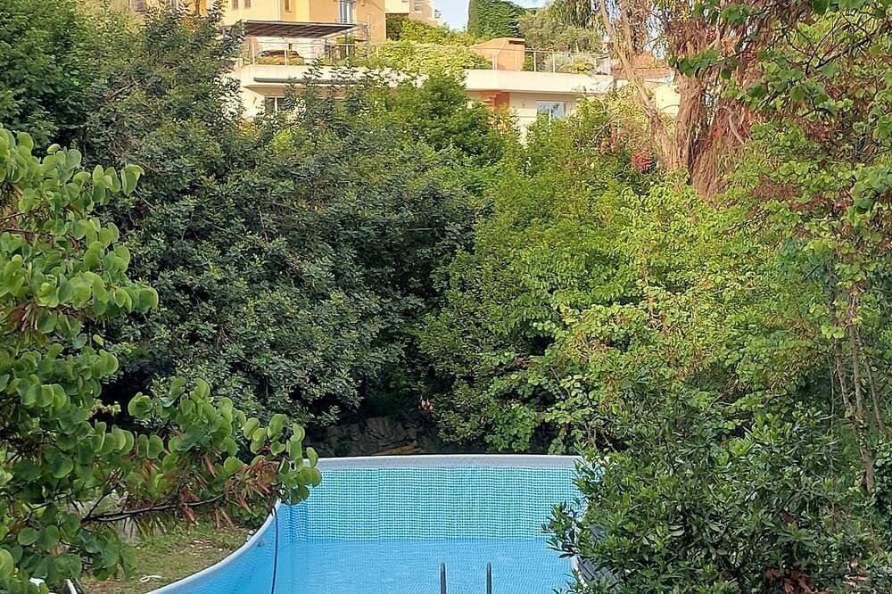 Foto 11 von 18: Domaine des Petites Soeurs 800m from the historic center with 5200m2 of wooded parkland