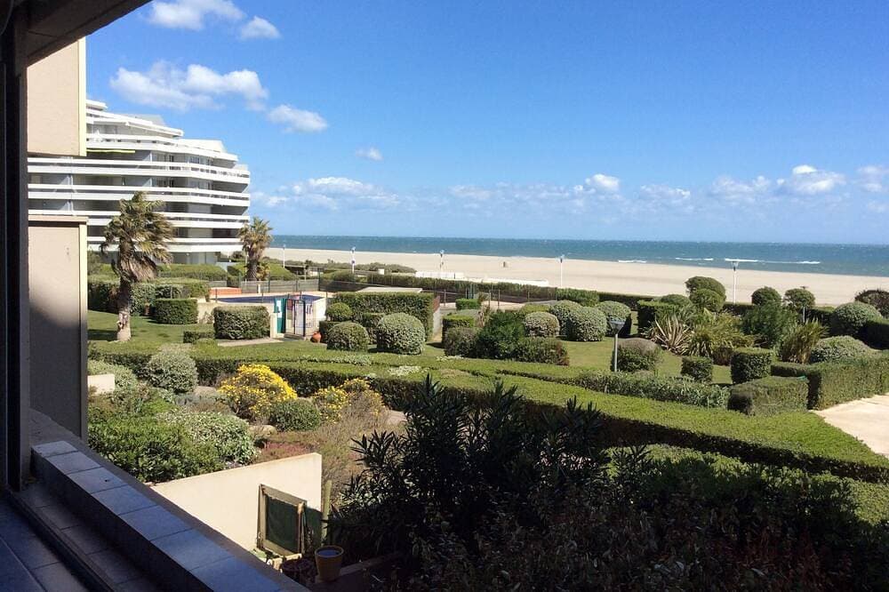 Foto 13 von 17: Studio 25m2 & terrace 8 m2 sea view for 2 people private box swimming pool WIFI