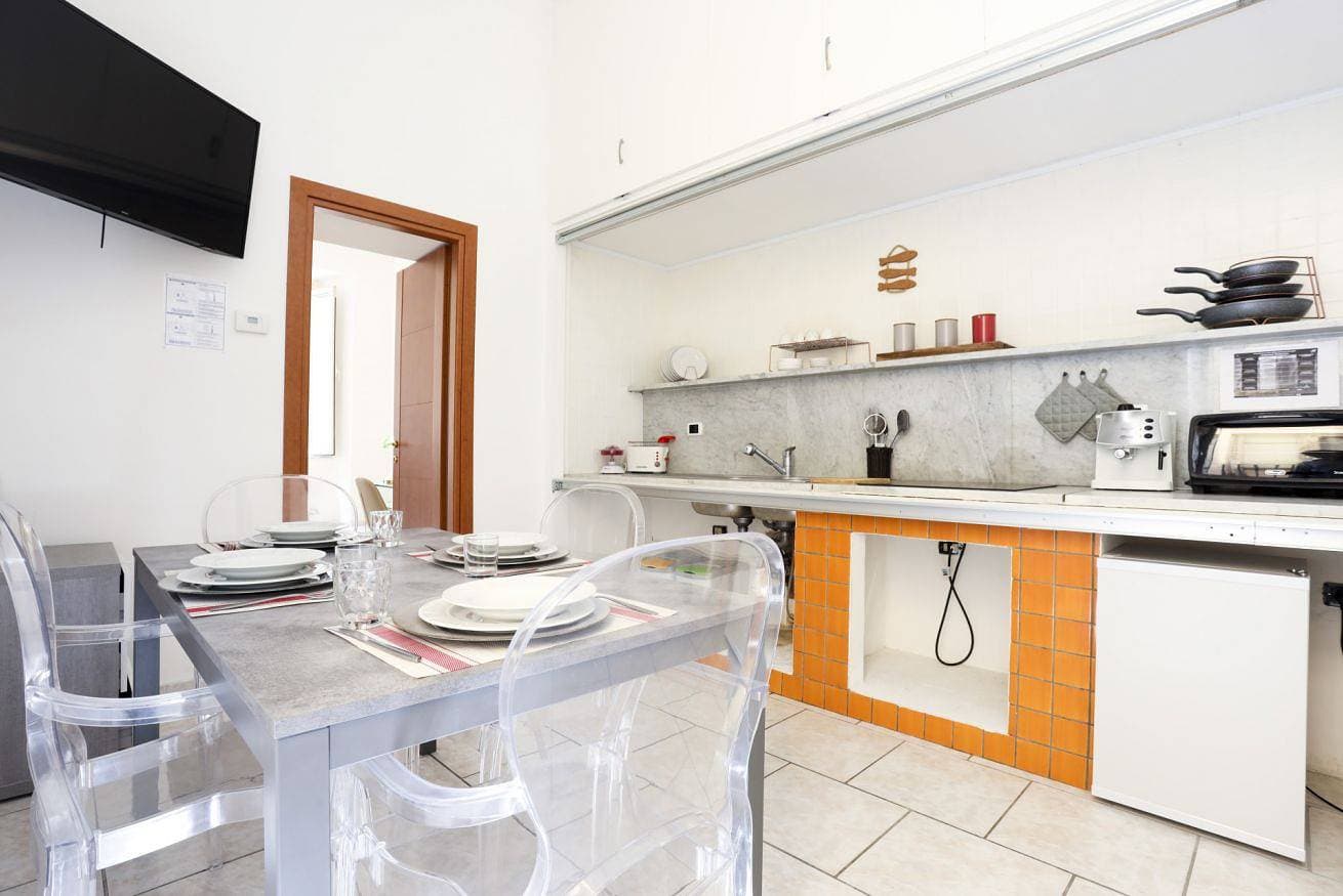 Foto 3 von 24: Ferienwohnung für 2 Personen mit Balkon/Terrasse