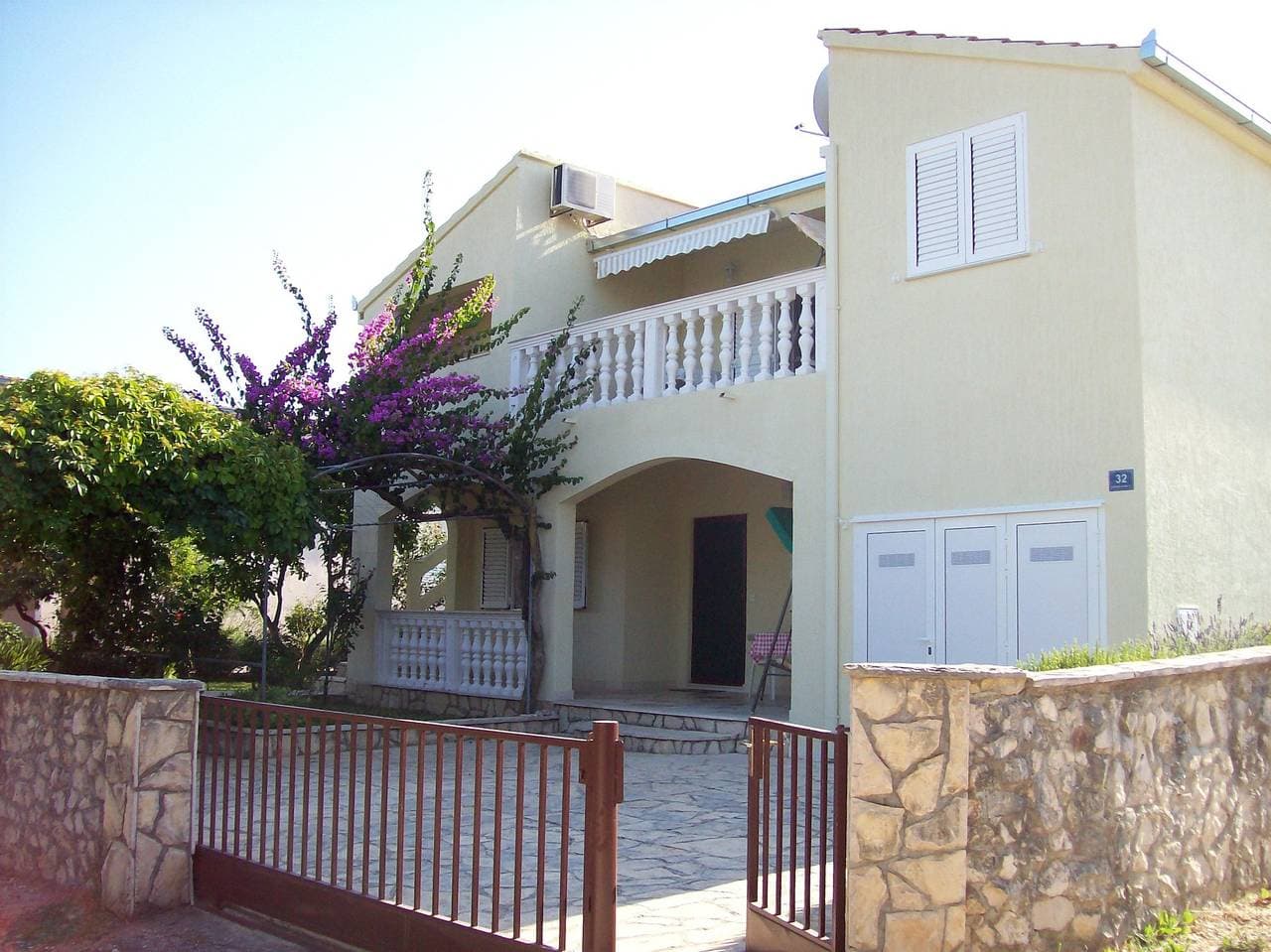 Apartments Barac 1