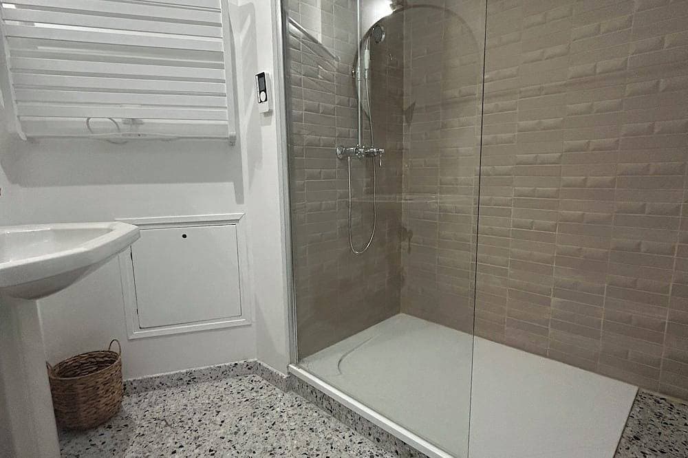 Foto 7 von 30: Mimosa cocoon for 6 people In the heart of the old village