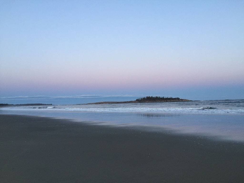 Foto 3 von 35: Sunny Popham Beachfront House liegt am besten Strand von Maine