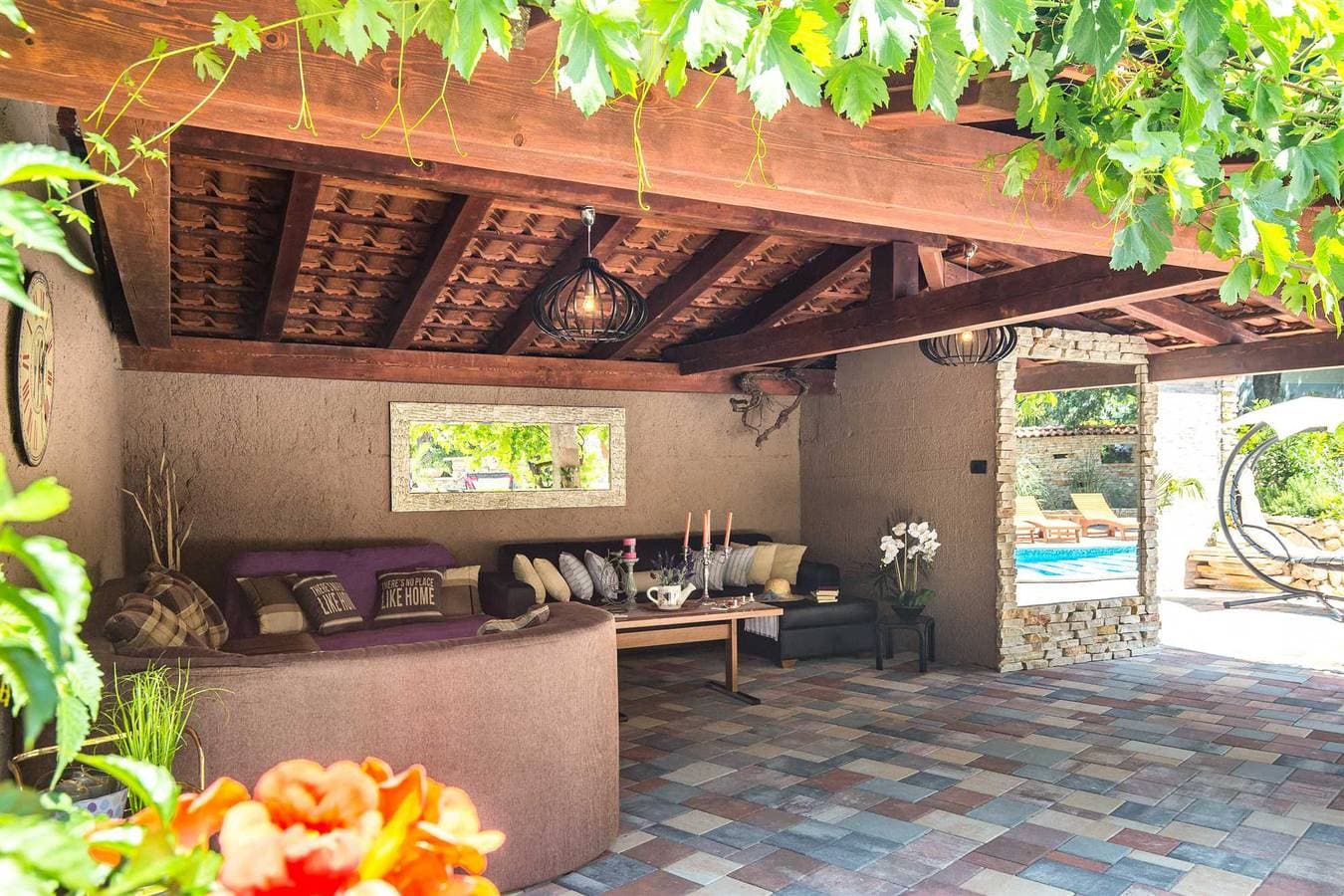 Foto 7 von 21: Ferienwohnung Antonia 4 mit Pool