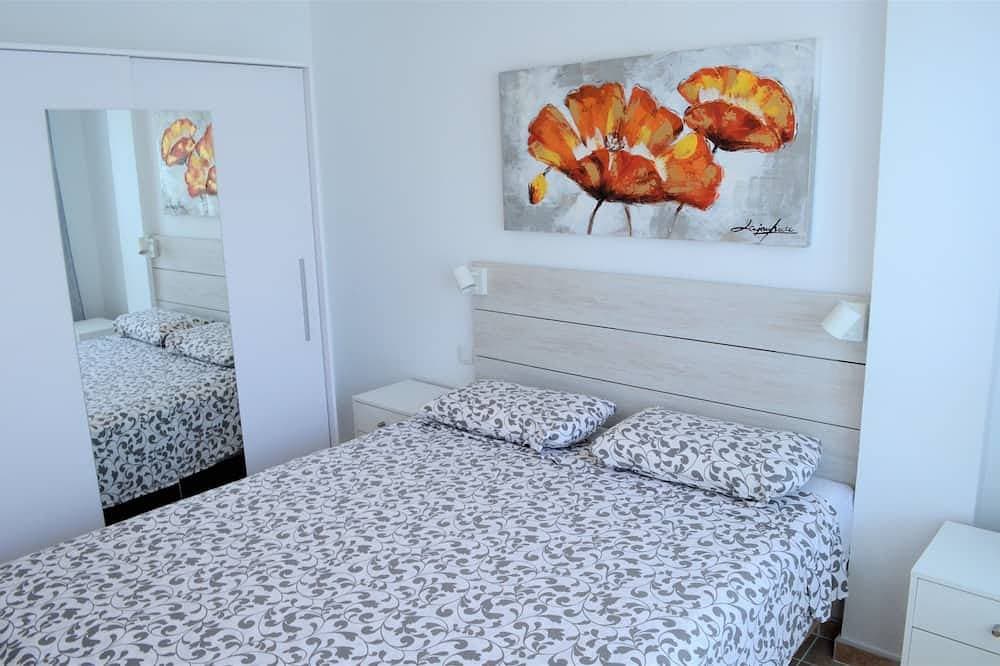 Foto 3 von 29: Apartamento Sarah 2A, 2min zum Strand und Promenade, zentral und ruhig.Free WIFI