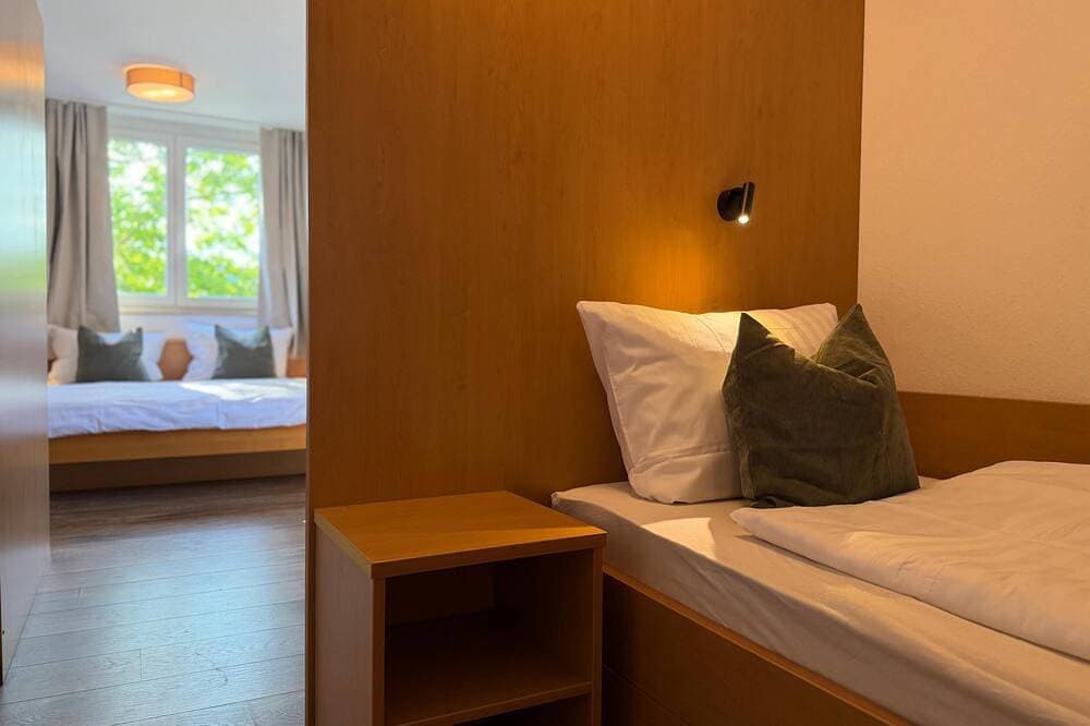 Foto 3 von 29: Ferienwohnung Lakeside – Ihr Logenplatz am Bodensee in Hagnau