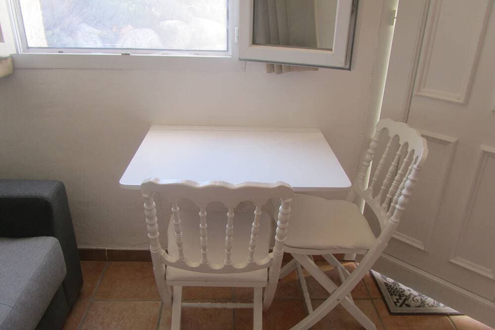 Foto 13 von 23: Klimatisiertes Studio 16 m2 für 2 Personen in voller Maquis + Swimmingpool