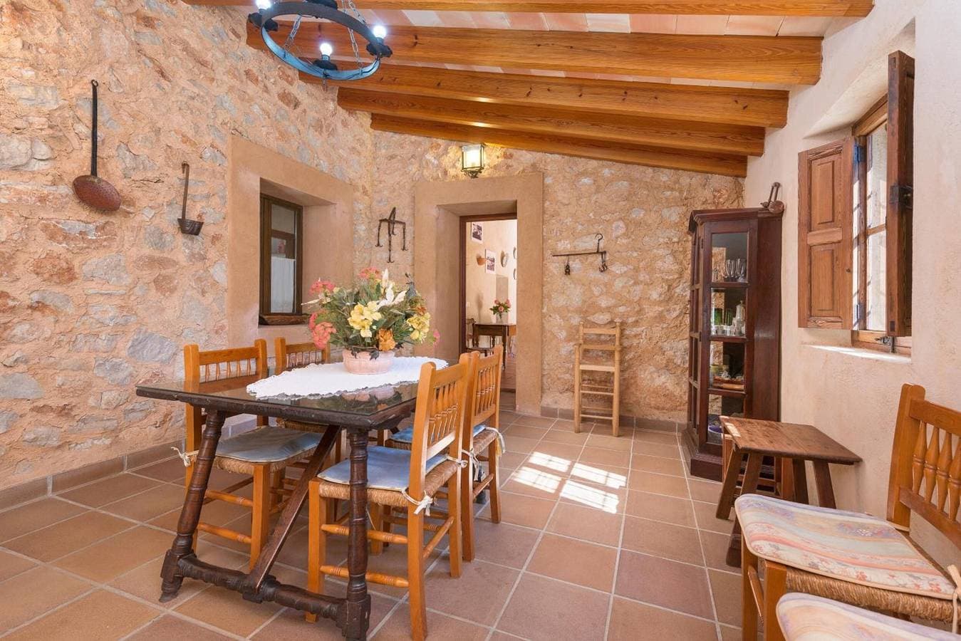 Foto 10 von 38: Villa 'Sa Plana Ref 42' mit Bergblick, privatem Pool und Wi-Fi
