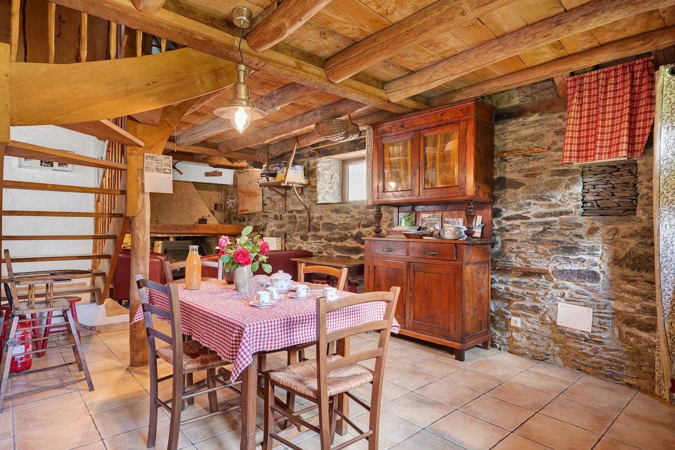 Foto 6 von 20: Gîte „La Grange De Claude“ mit Bergblick und privatem Garten