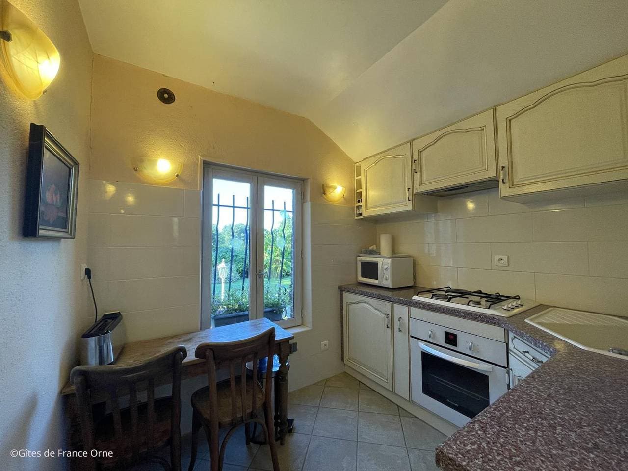 Foto 4 von 22: Charmantes Duplex im Herzen von Pays des haras mit ruhigem Garten und WiFi