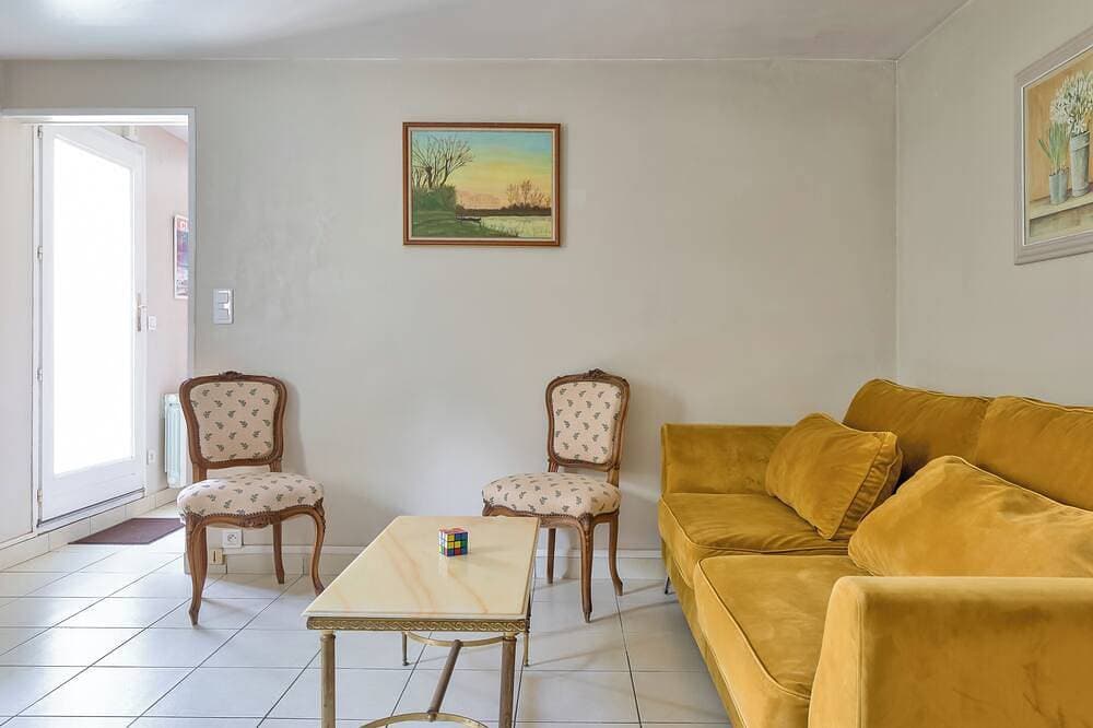 Foto 12 von 28: Le chant de Daoud, maison de ville avec jardin et place stationnement
