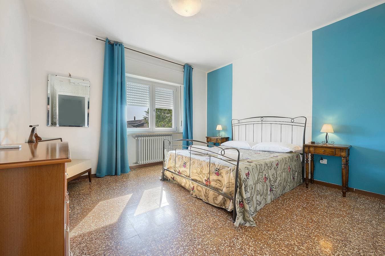 Foto 11 von 24: Appartement 'La Prua - Capitan Libeccio' mit Seeblick, WLAN und Klimaanlage
