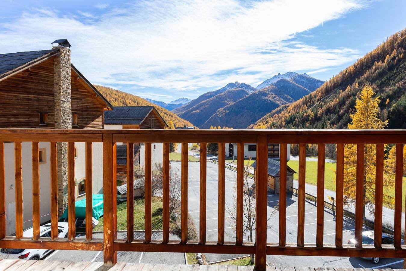 Foto 4 von 20: Appartement 'Les Granges – Panoramablick' mit Bergblick, Gemeinschaftspool und Balkon