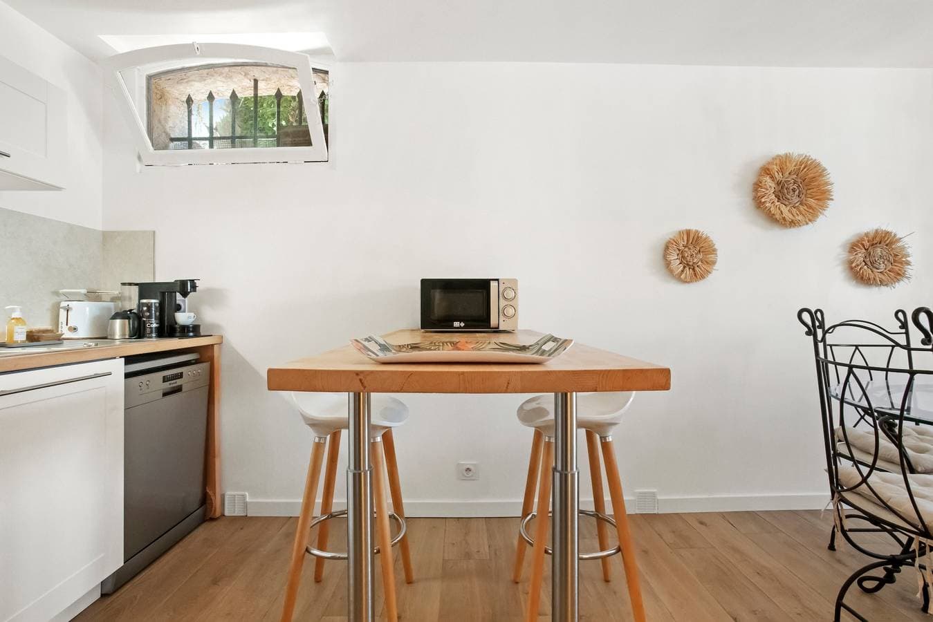 Foto 9 von 34: F2 im Eg, Villa La Colline: Meerblick, WLAN & Klimaanlage