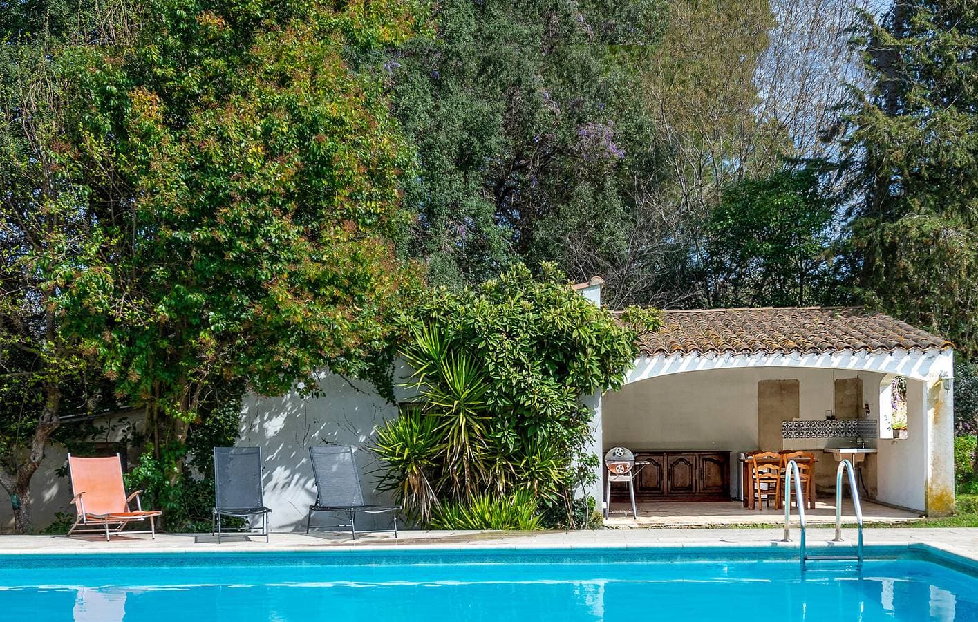 Foto 11 von 23: Schicke Ferienwohnung mit Pool & WiFi bei Saint-Chamas