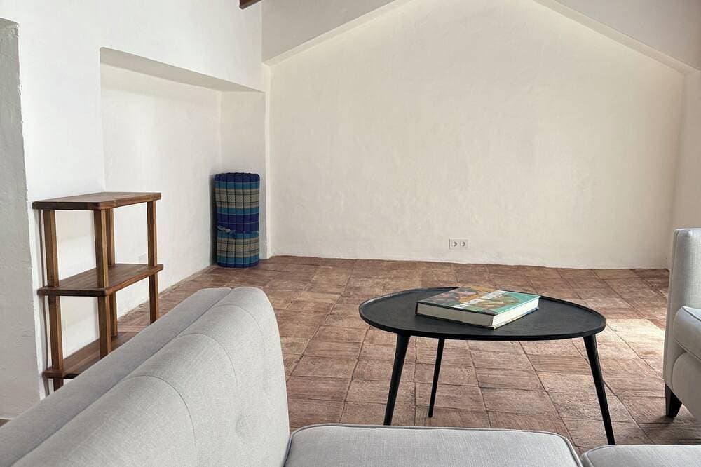 Foto 11 von 22: Casa Entre Lunas - Stylish Rustic Retreat in Historic Mountain Village
