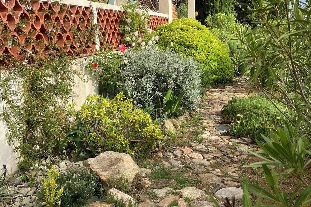 Foto 10 von 30: Villa gegenüber Calanches de Piana (Unesco-klassifiziert) Pool Außergewöhnlich
