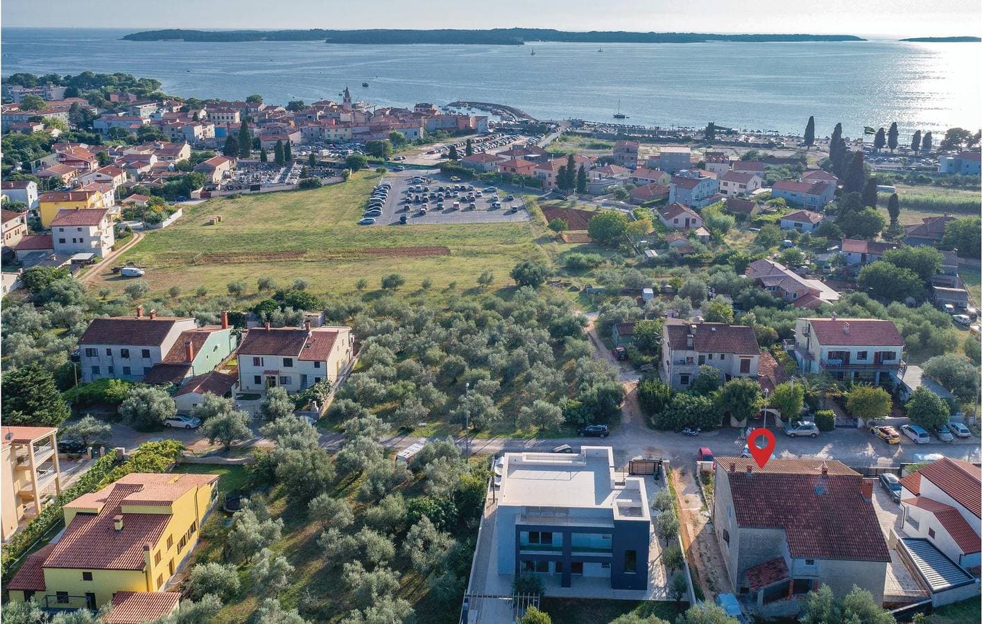 Gemütliche Ferienwohnung in Peroj: WLAN, Klimaanlage, Terrasse, in der Nähe der Caffè Bar Porto 1