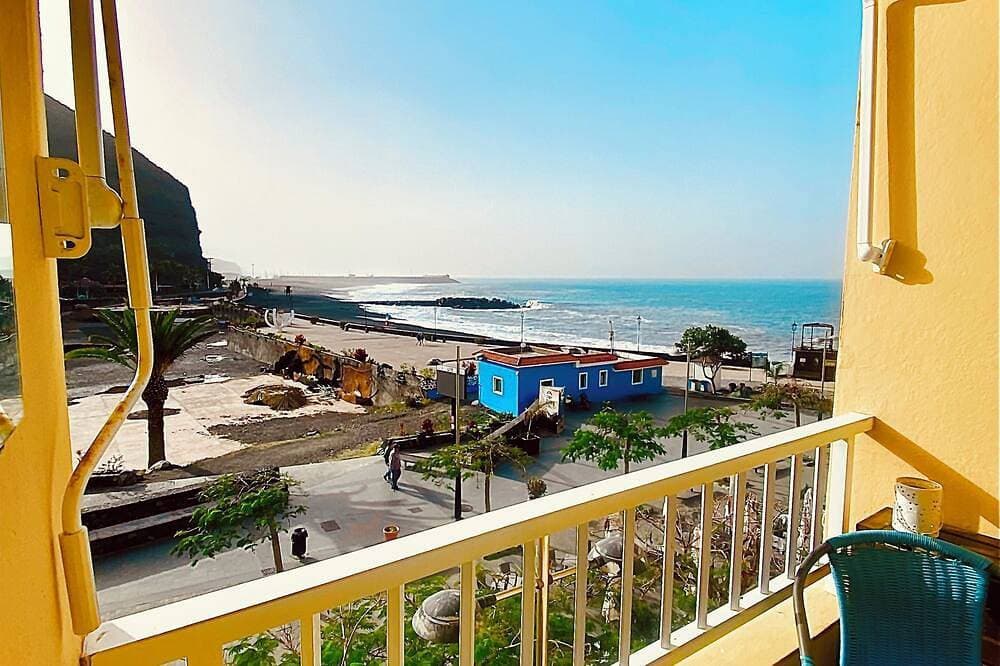 Foto 13 von 13: Sonnige Wohnung direkt am Atlantik, Der Strand liegt direkt vor der Tür!