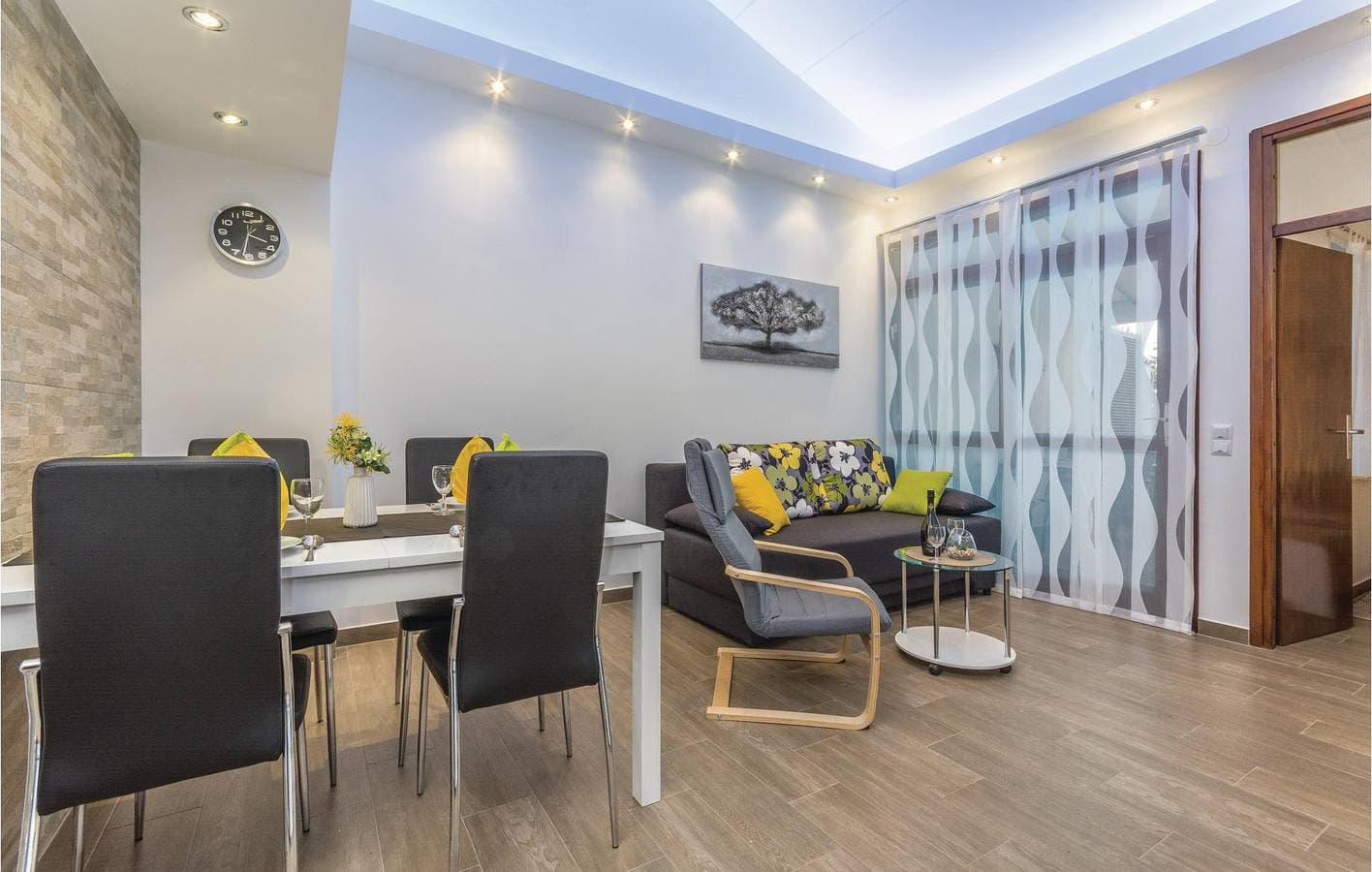 Foto 6 von 26: Gemütliche Ferienwohnung mit Terrasse, WLAN und Parkplatz in der Nähe des FKK-Strandes