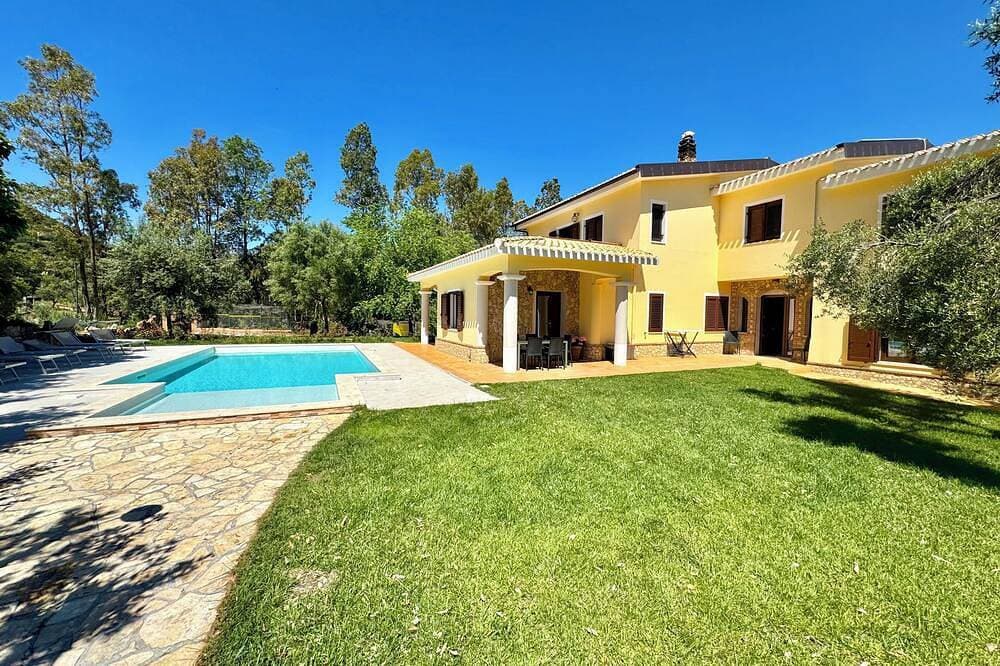 Foto 7 von 13: \" Villa with Pool Deluxe \"
