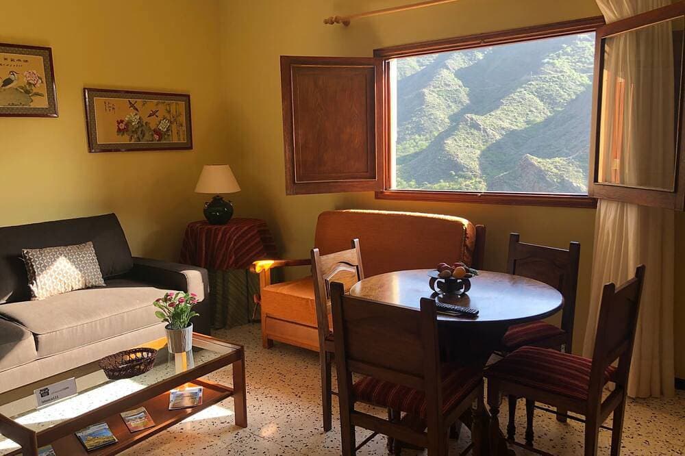 Foto 9 von 30: Ferienhaus 'Casa La Tosca' mit Bergblick, privater Terrasse und WLAN