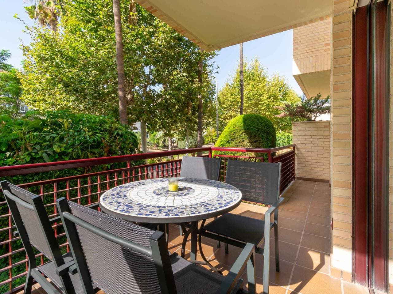 Foto 9 von 35: Moderne Wohnung in Albir, 1 Sz, für 4, Pool, Klimaanlage, WLAN & Parkplatz