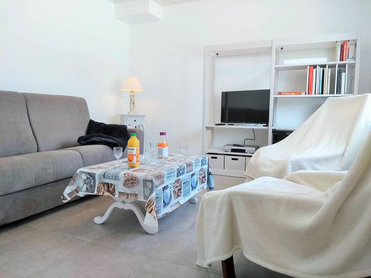 Foto 9 von 20: Unabhängiges, renoviertes Haus, 300m vom Strand, Terrasse, 2 Schlafzimmer, 5 Personen, La Guérinière