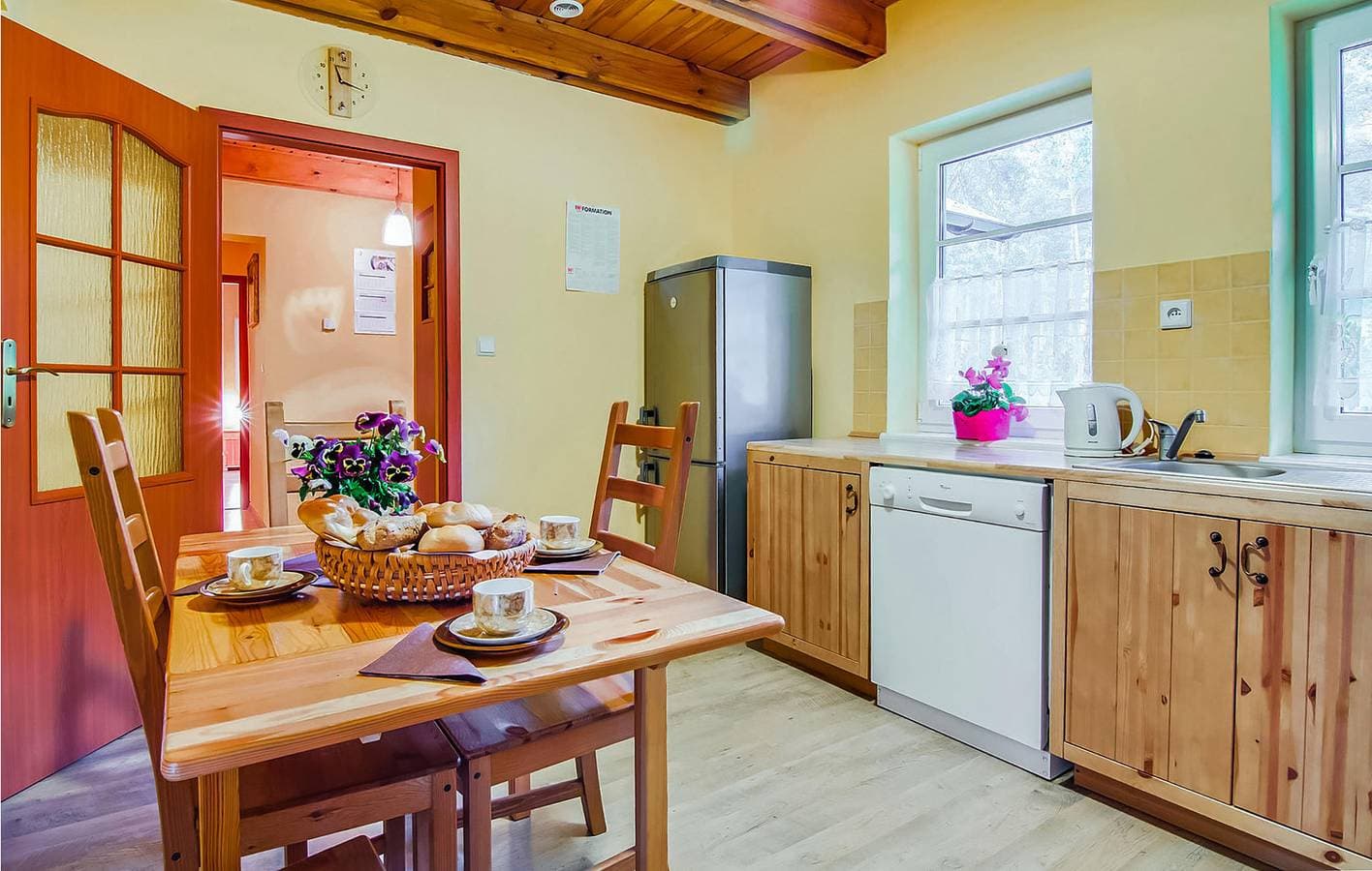 Foto 8 von 22: Ferienhaus für 6 Personen mit Terrasse