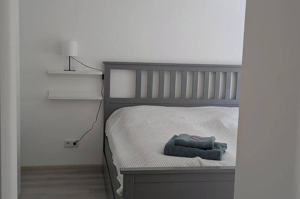 Foto 3 von 30: Moderne 3-Zimmer-Ferienwohnung direkt am Saaleradwanderweg