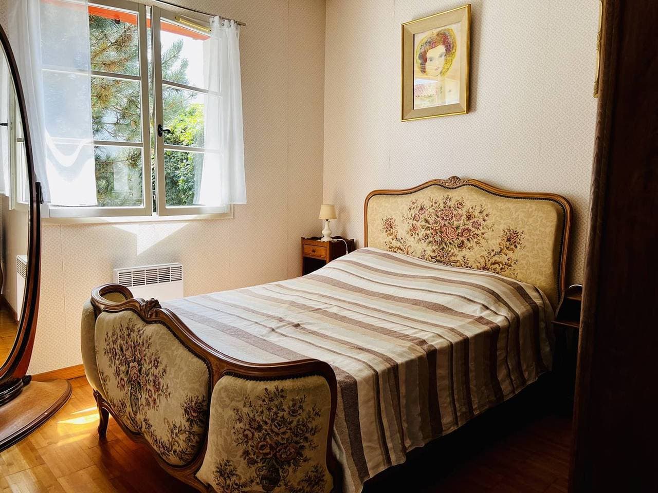 Foto 8 von 18: Baskisches Haus in Espelette, 3 Zimmer, 5+2 Pers, Haustiere erlaubt, Internet