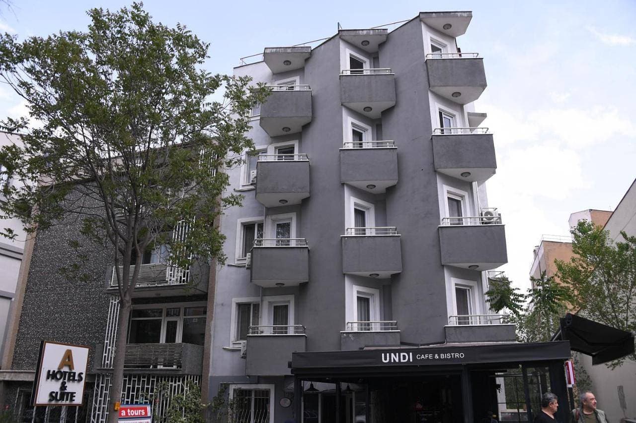 A Hotels & Suite 1
