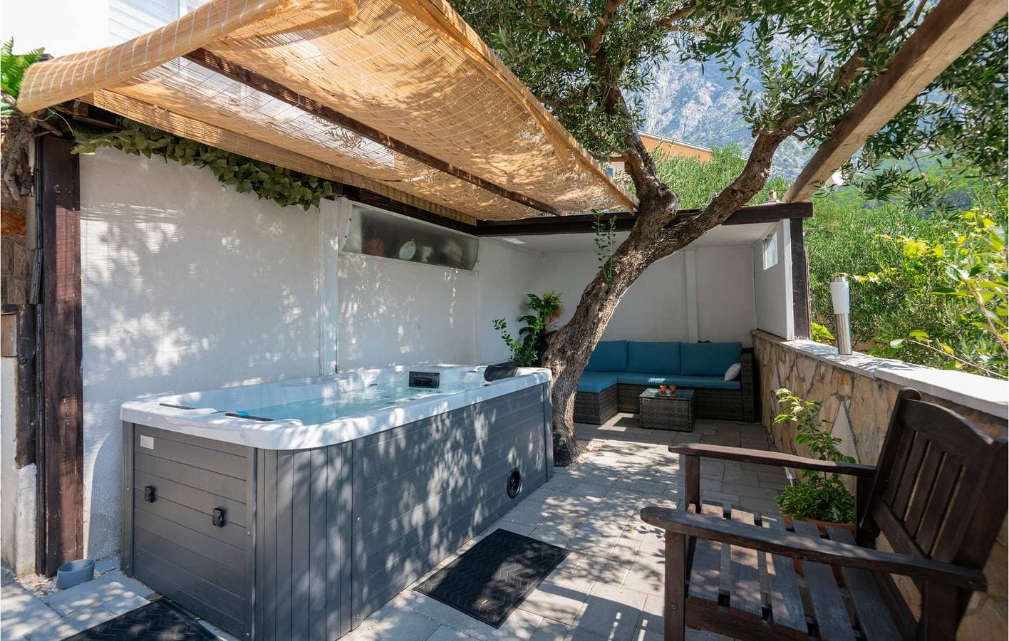 Foto 8 von 29: Gemütliche Ferienwohnung mit Terrasse, WLAN und Parkplatz in der Nähe der Küste von Makarska