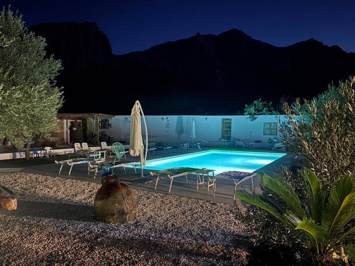 Foto 5 von 61: One-Bedroom Apartment with Pool View