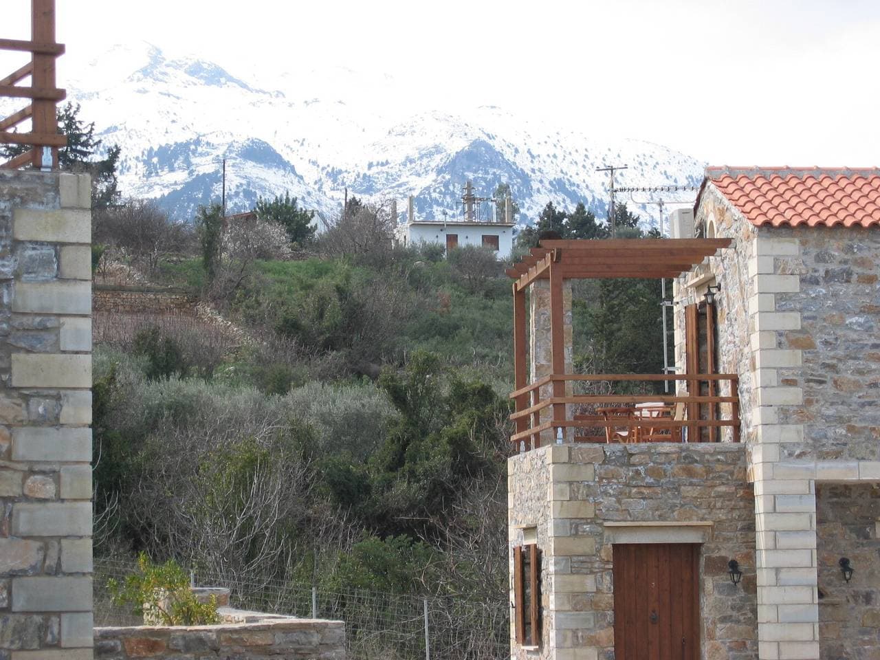 Foto 3 von 25: Stratos Villas Chania mit Pool und Meerblick