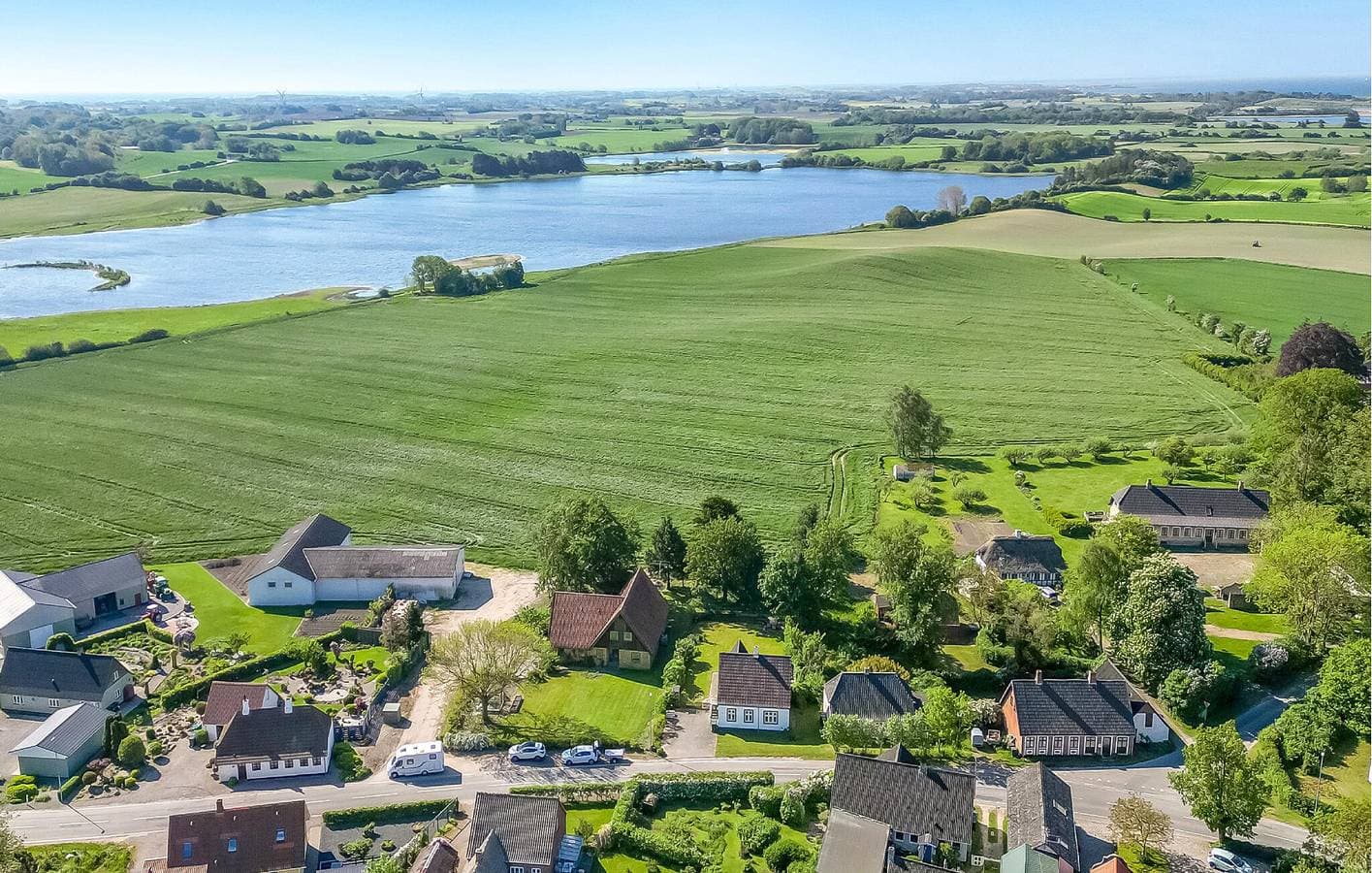 Foto 5 von 24: Ferienhaus für 4 Personen mit Seeblick