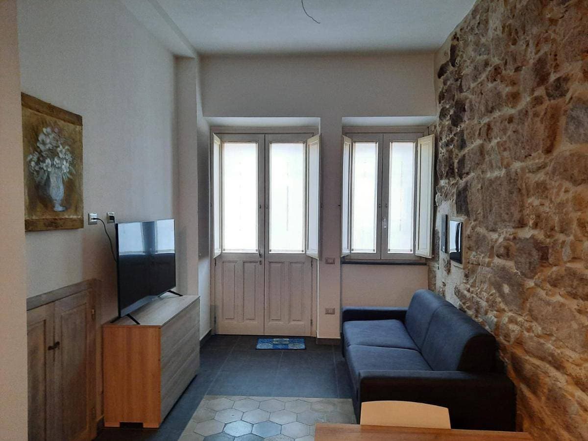 Foto 2 von 18: Two-Bedroom Apartment