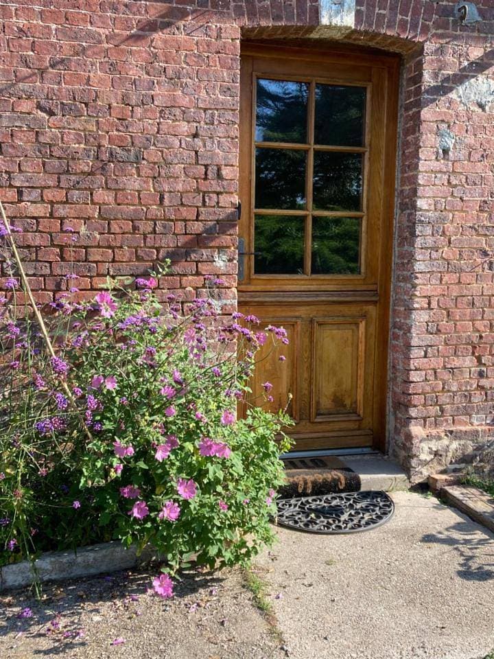 Foto 13 von 32: Three-Bedroom House