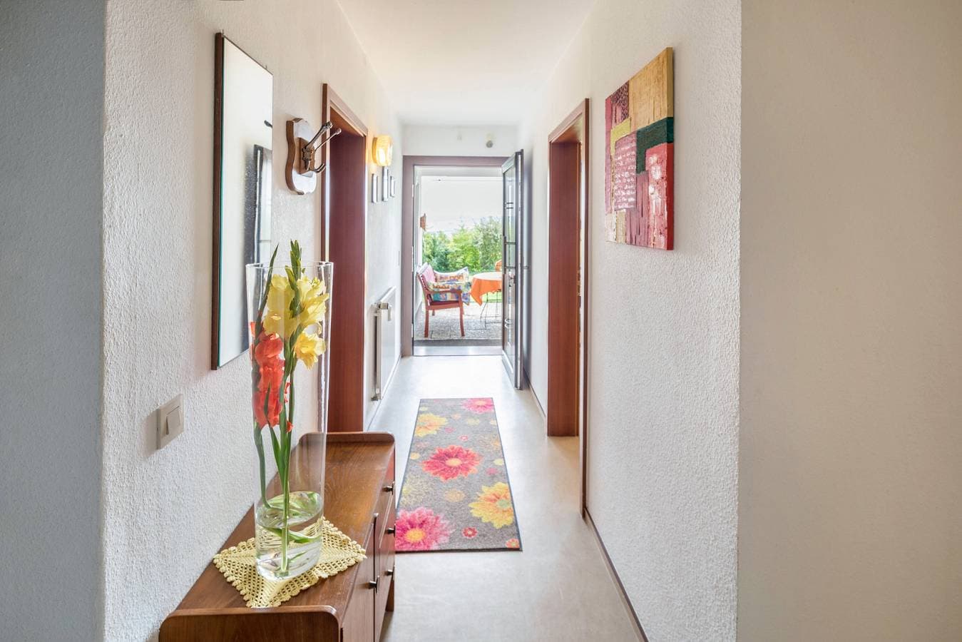 Foto 13 von 24: Ferienwohnung 'Haus-Schirmer' mit Gemeinschaftsgarten und WLAN
